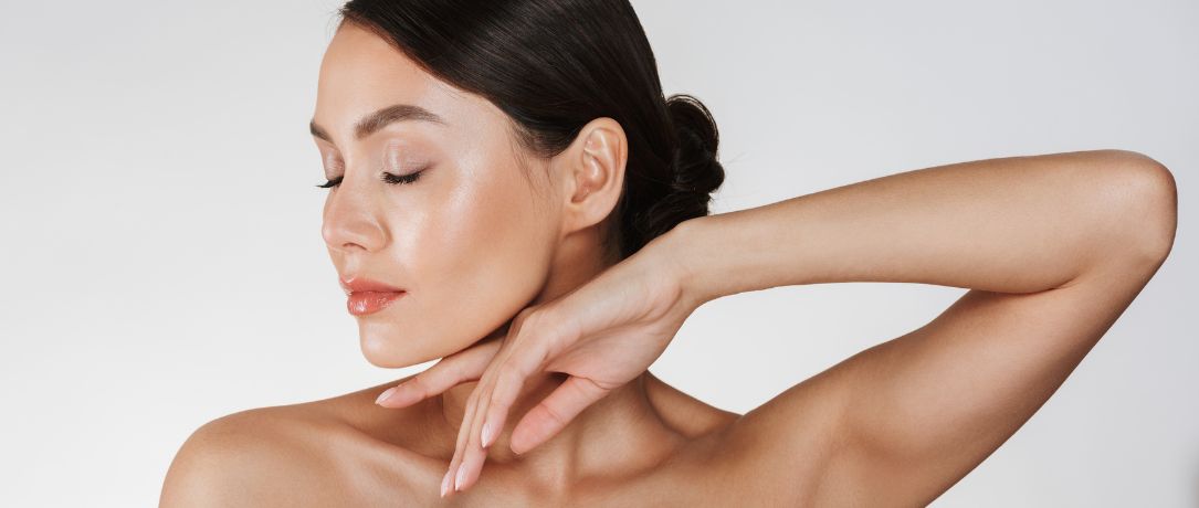 Lifting non invasivo: solleva e rimodella il viso senza chirurgia