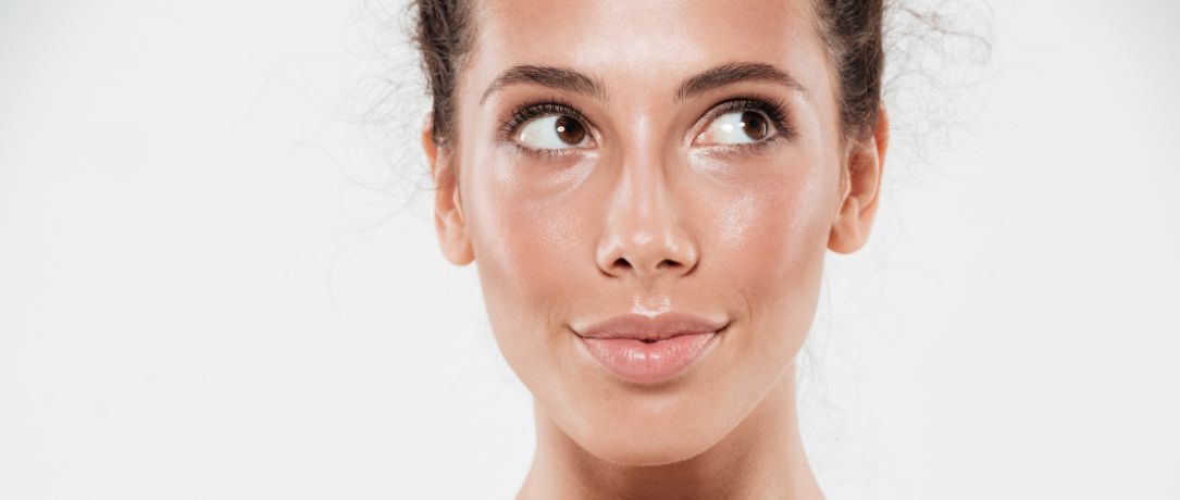 Pelle compatta e luminosa: peeling bifasico e biostimolazione per risultati certi